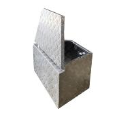 Coffre aluminium trapèze 80L Dimensions 720/420 x 390 x 365 mm
